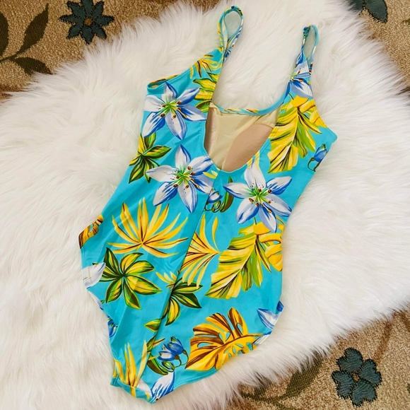 Vintage Sabree One Piece Swim Suit - Picture 4 of 5